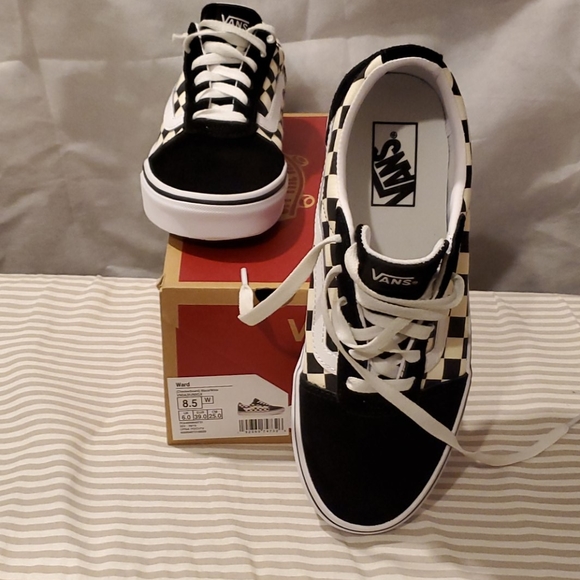 leopard print vans era